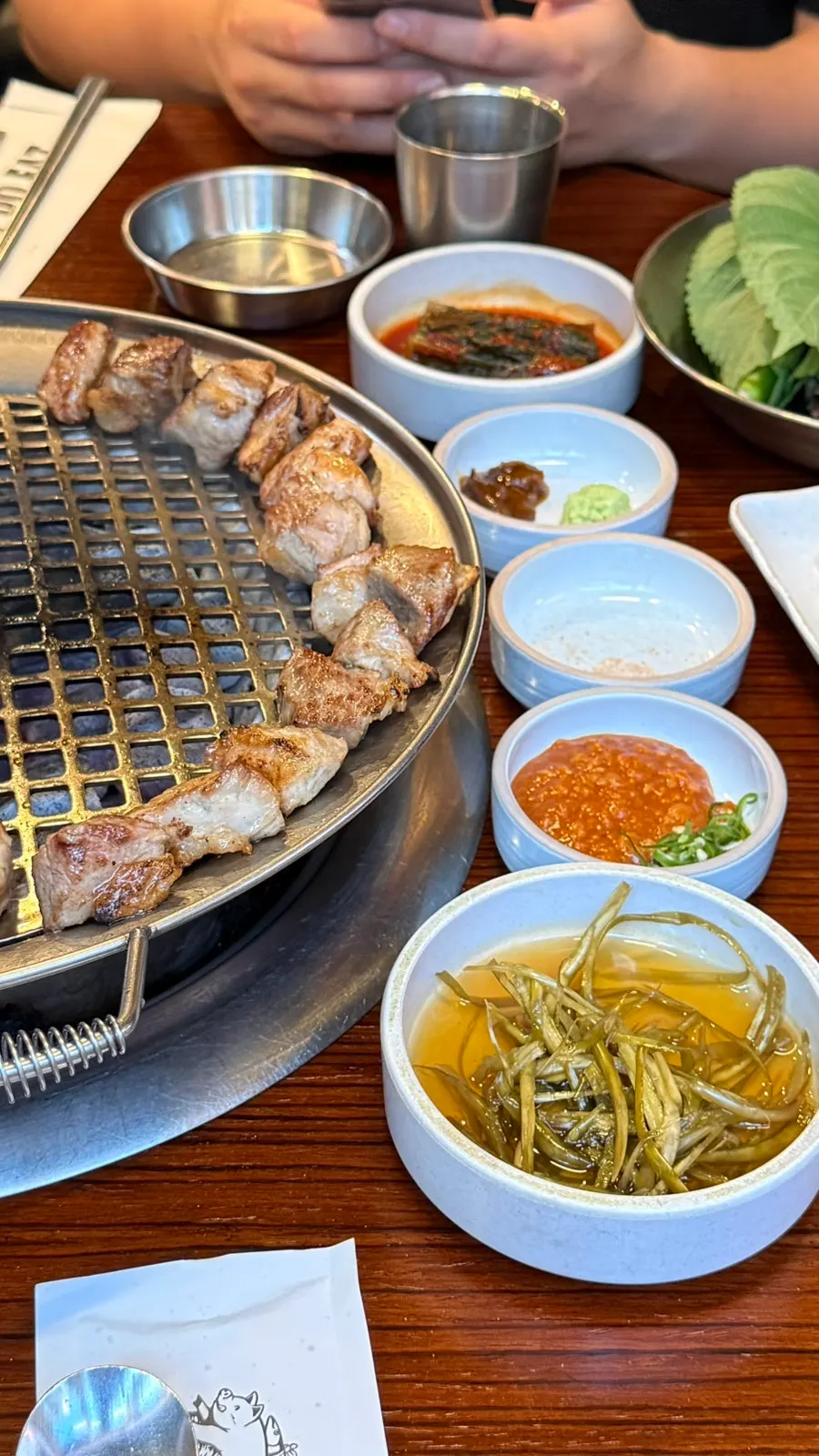 불판에서 익어가는 정가브리
