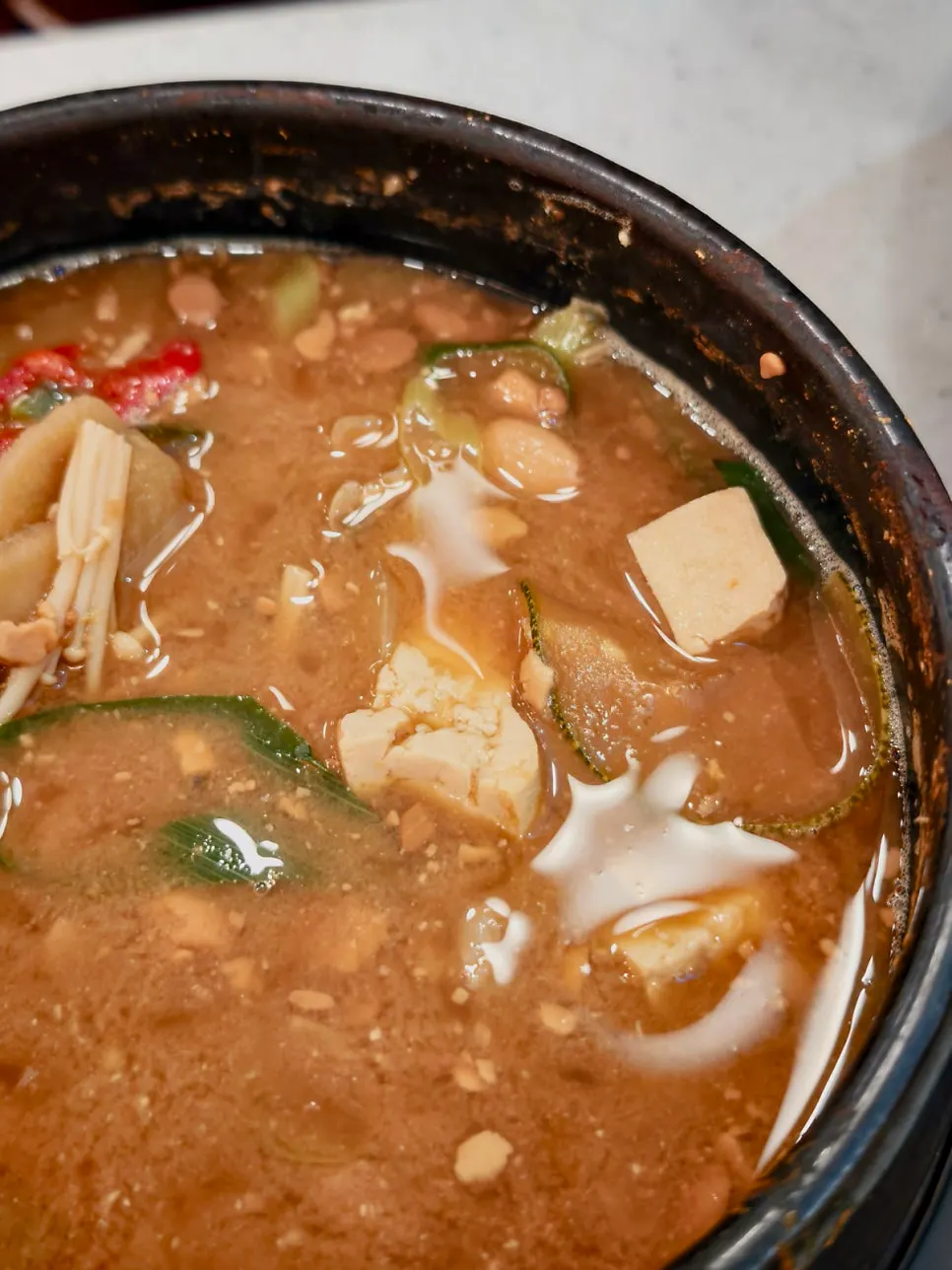 열무비빔밥과 된장찌개 조합