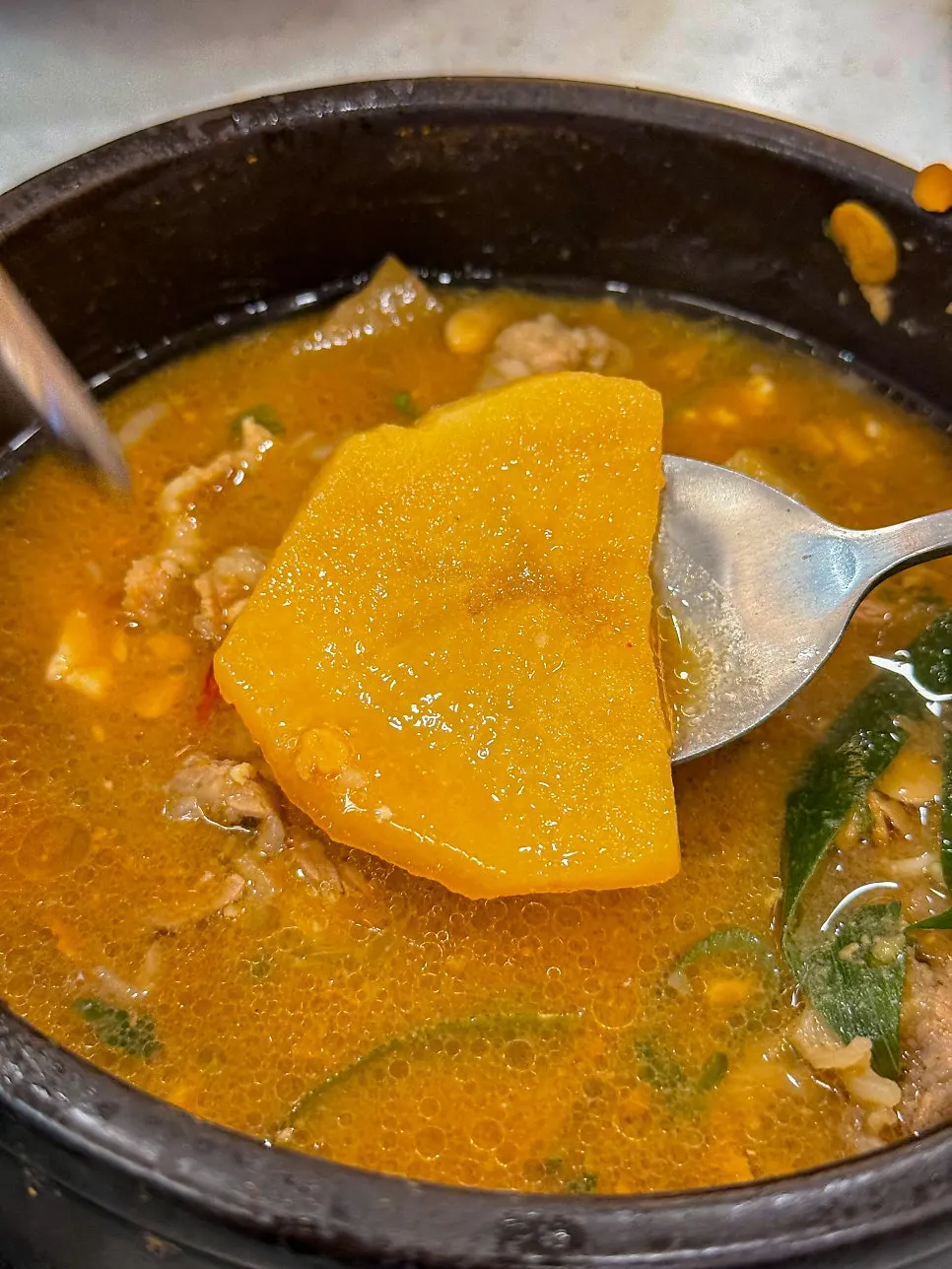 열무비빔밥과 된장찌개 조합