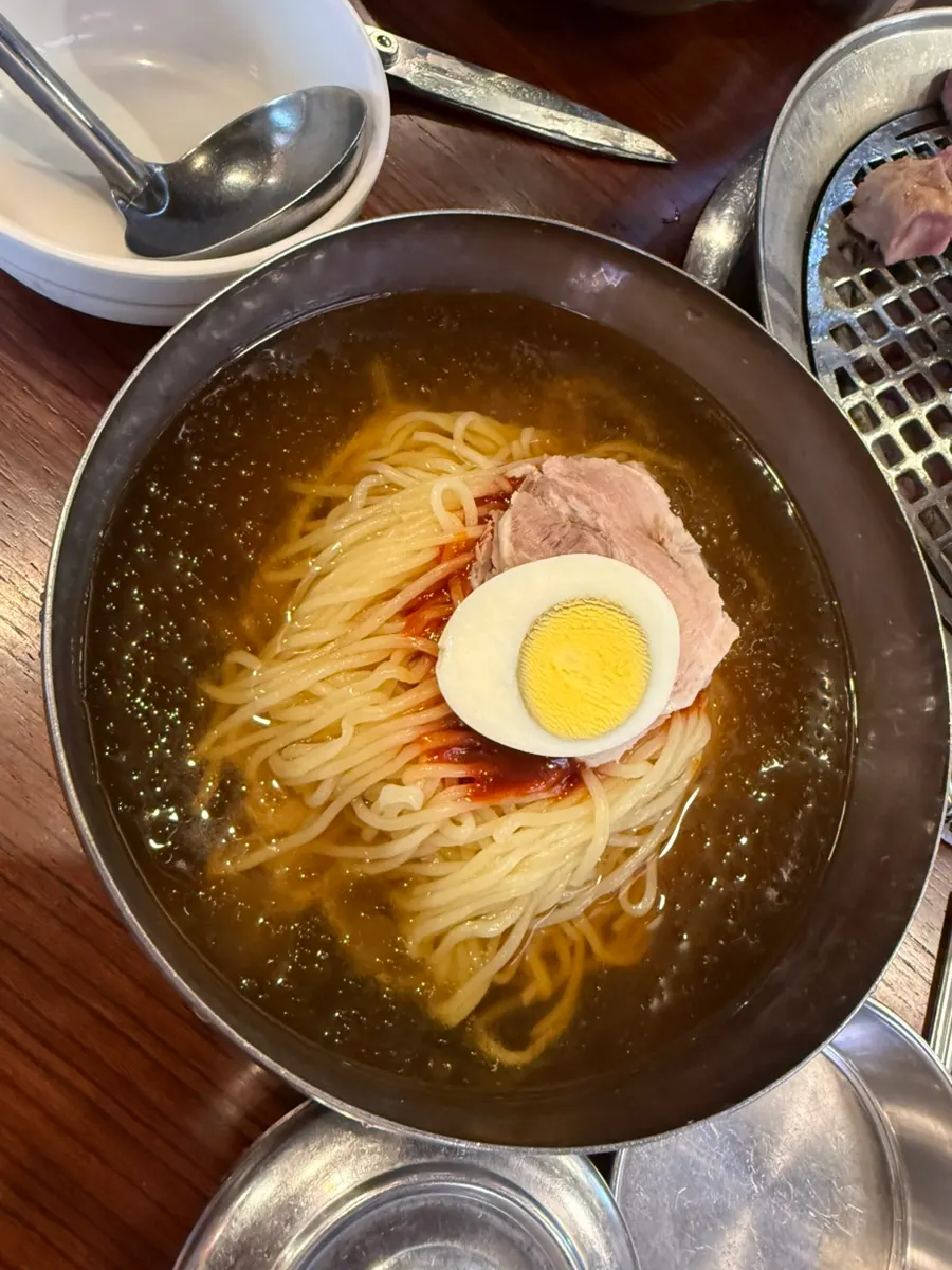 두툼한 동래정 통목살 2인분