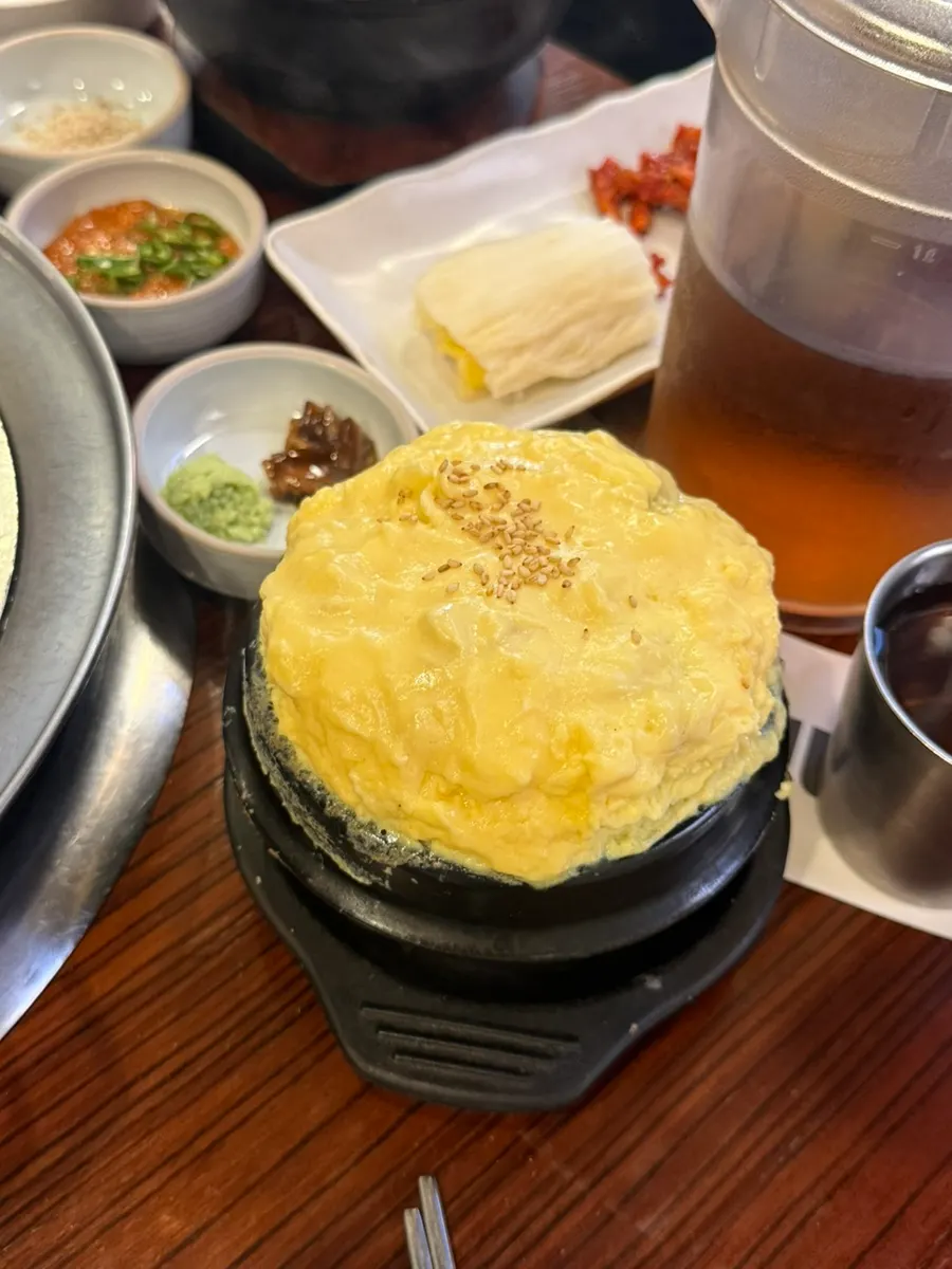 고기와 곁들이는 동래정 물밀면