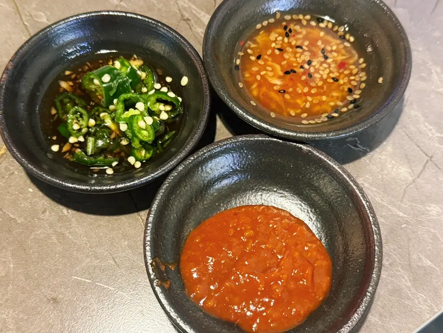 쌈장과 새우젓, 청양고추 간장소스