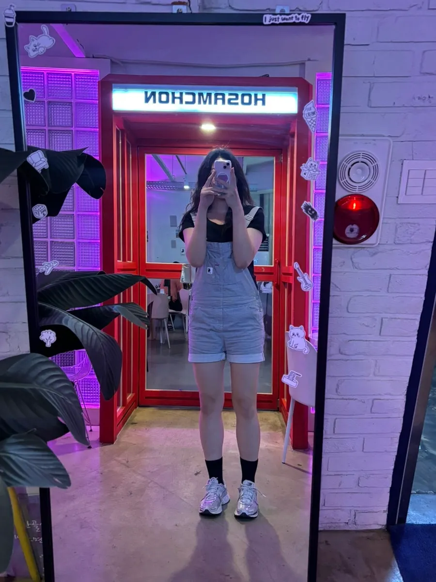 Entrance door at Ho Samchon Yeongdeungpo Main Branch