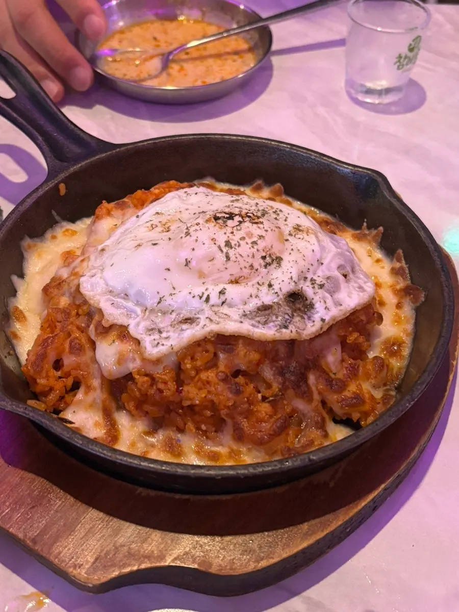 Kimchi fried rice added as a meal dish