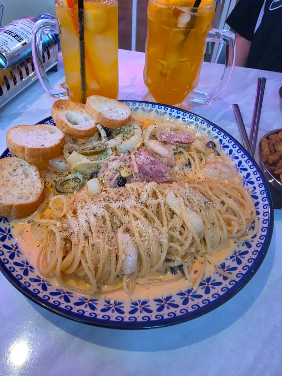 A plate of Ho Samchon's rosé pasta