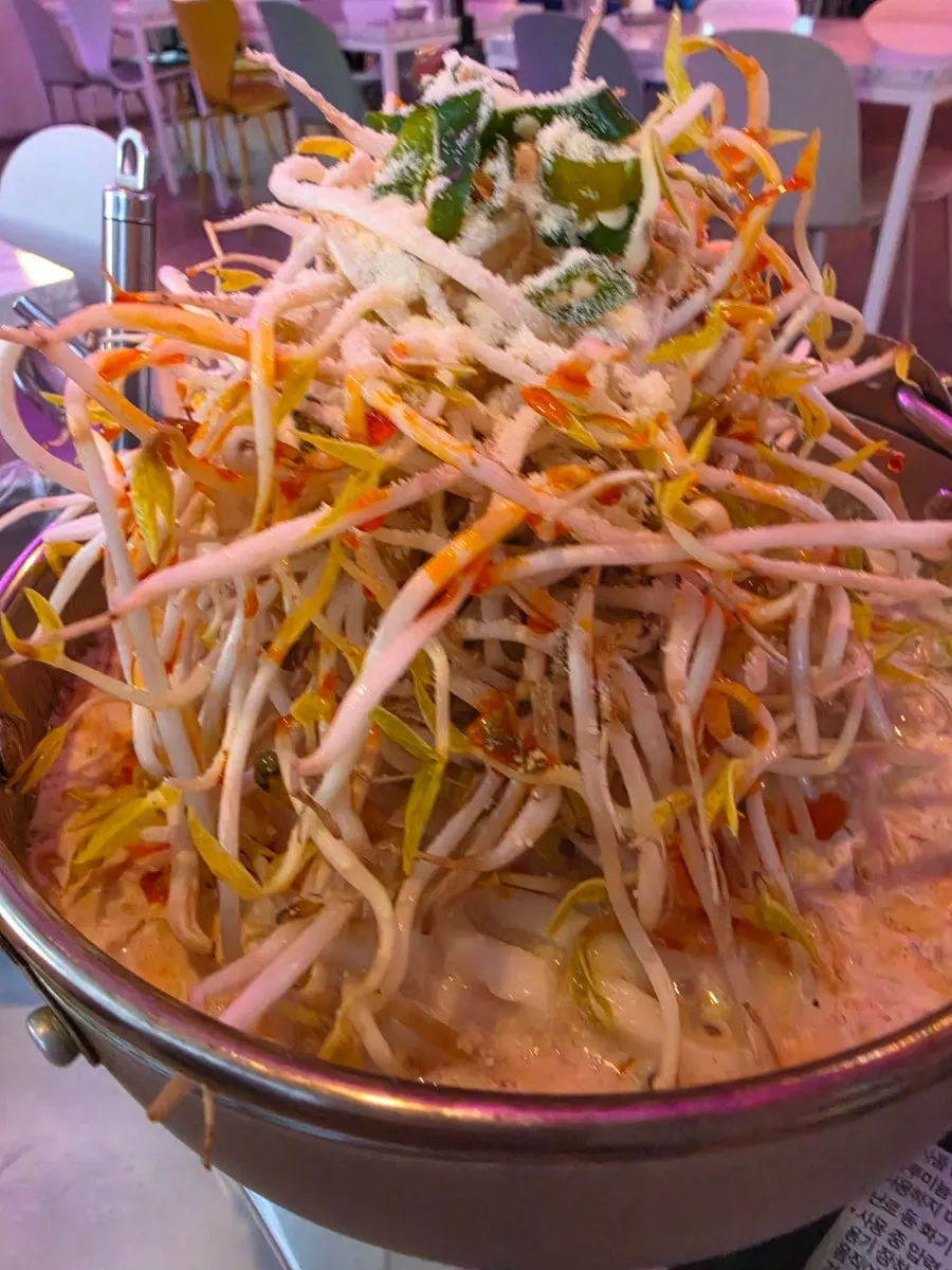 Udon noodles inside the beef brisket cream jjamppong