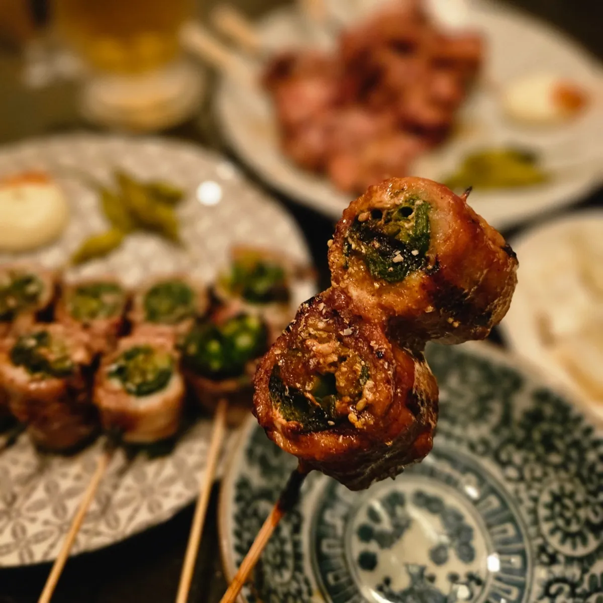 Signature photo of skewers and draft beer at Nani Byeolgwan Yeongdeungpo Branch