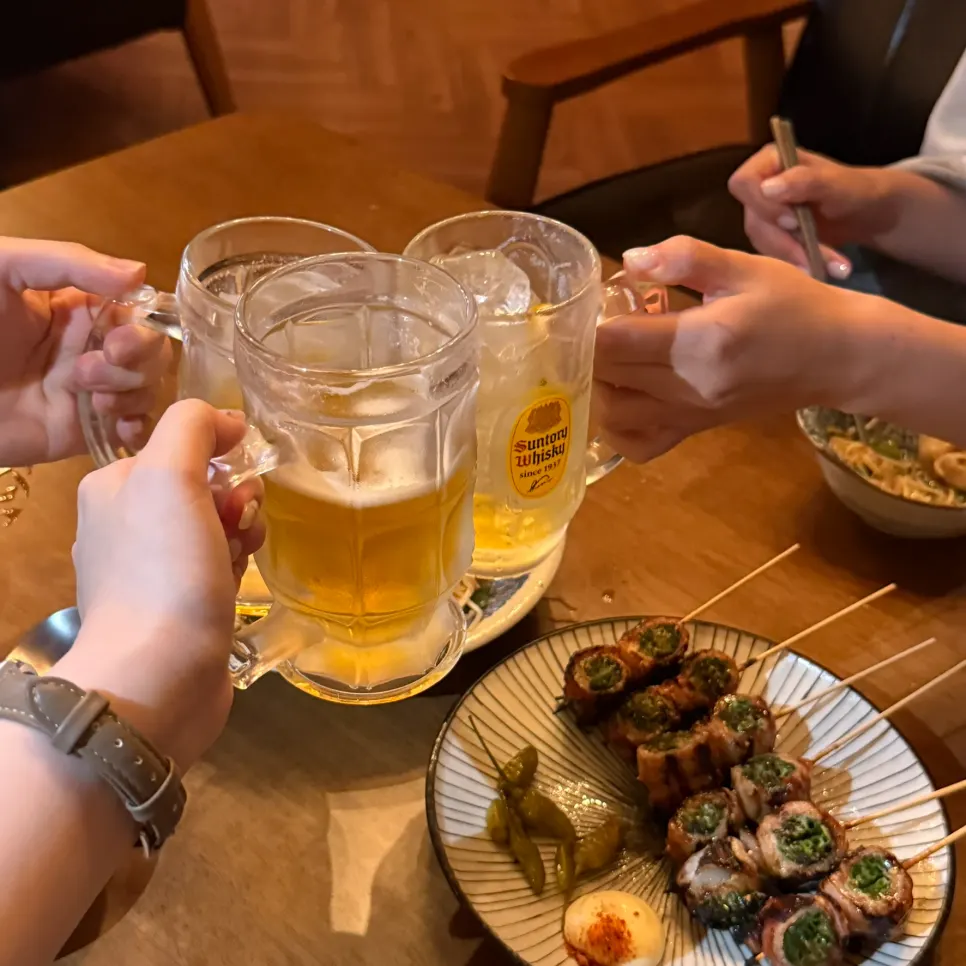 Skewers paired with draft beer