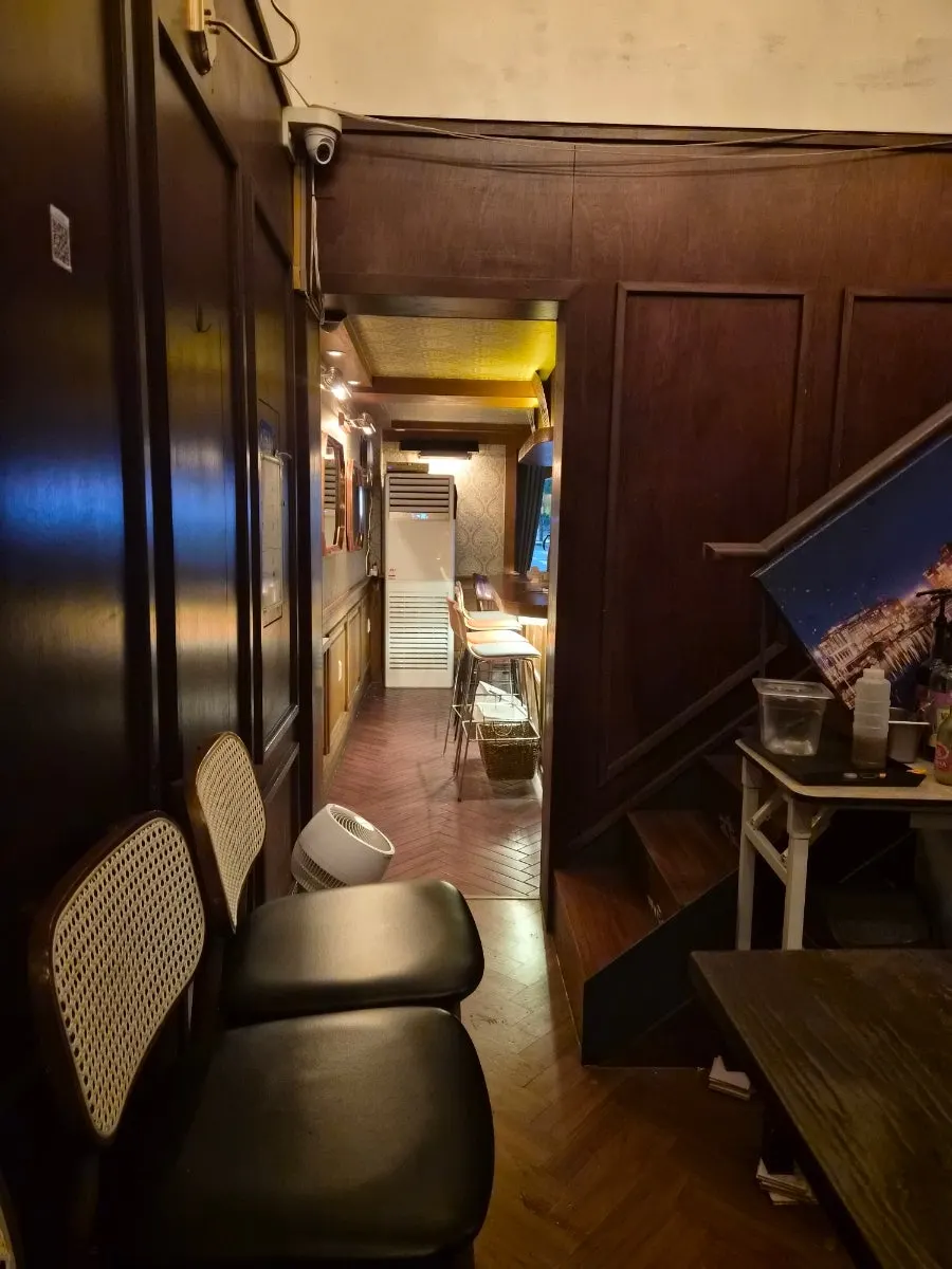 Nani Byeolgwan interior with Japanese izakaya-style feel