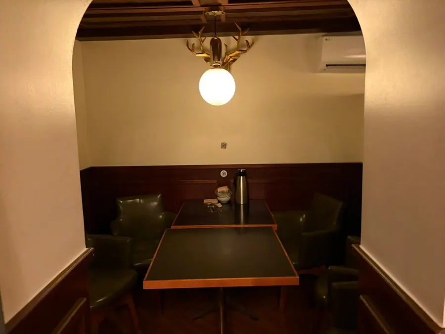 A private-room-like space on the second floor