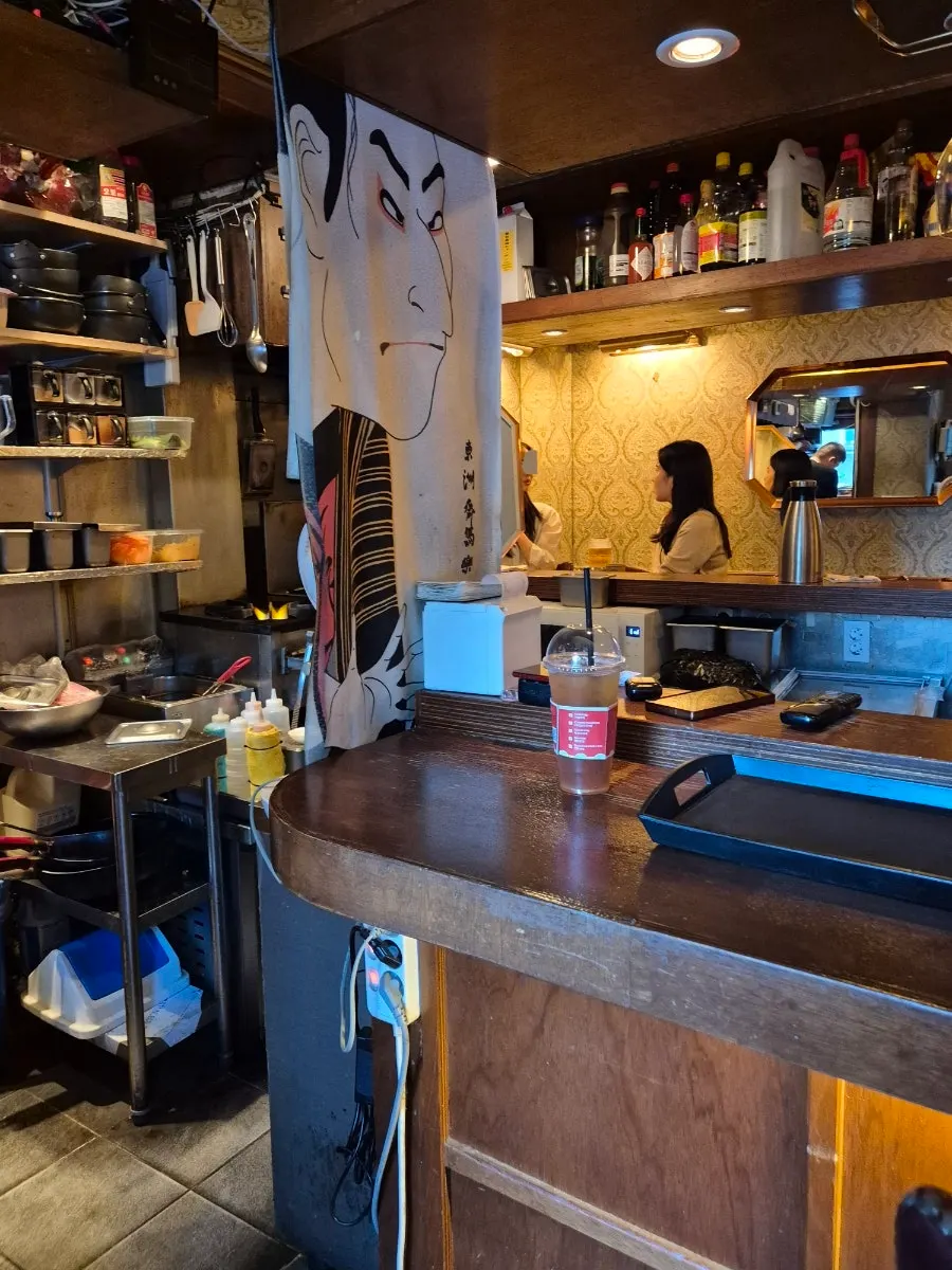 View of the store near the entrance at Nani Byeolgwan Yeongdeungpo Branch