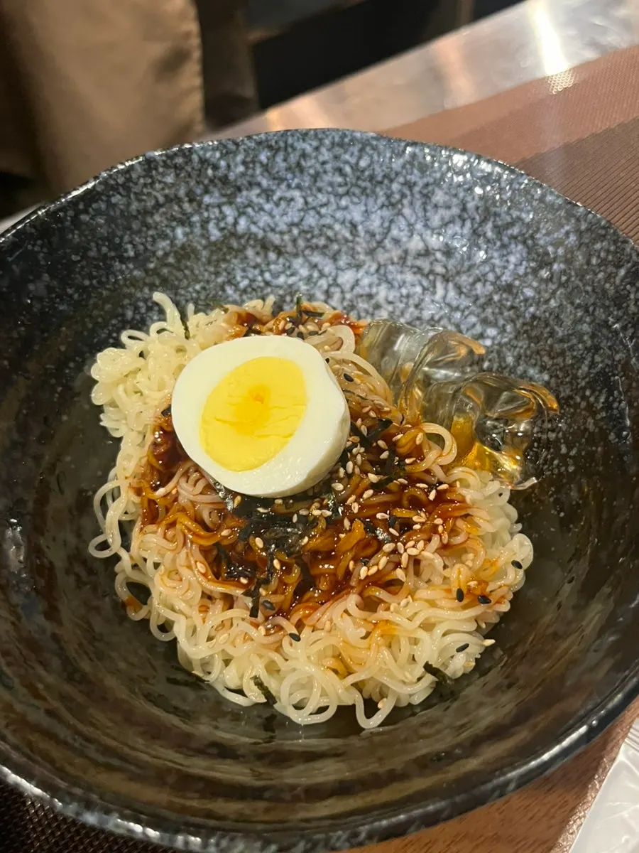 양갈비와 함께 먹은 비빔면