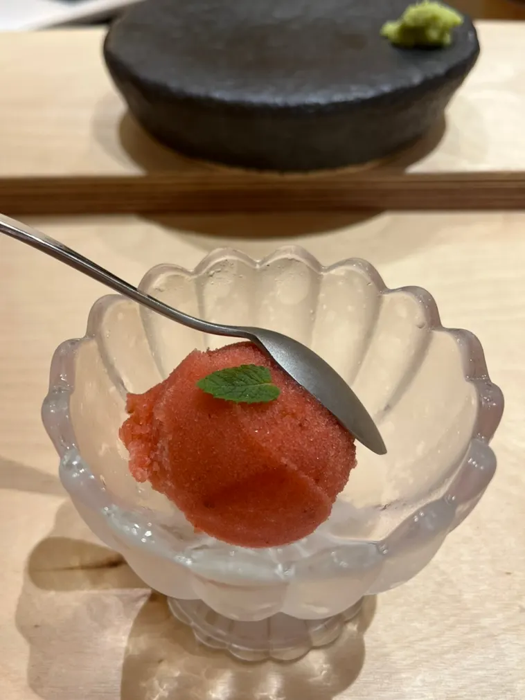 오마카세 마무리 딸기 셔벗