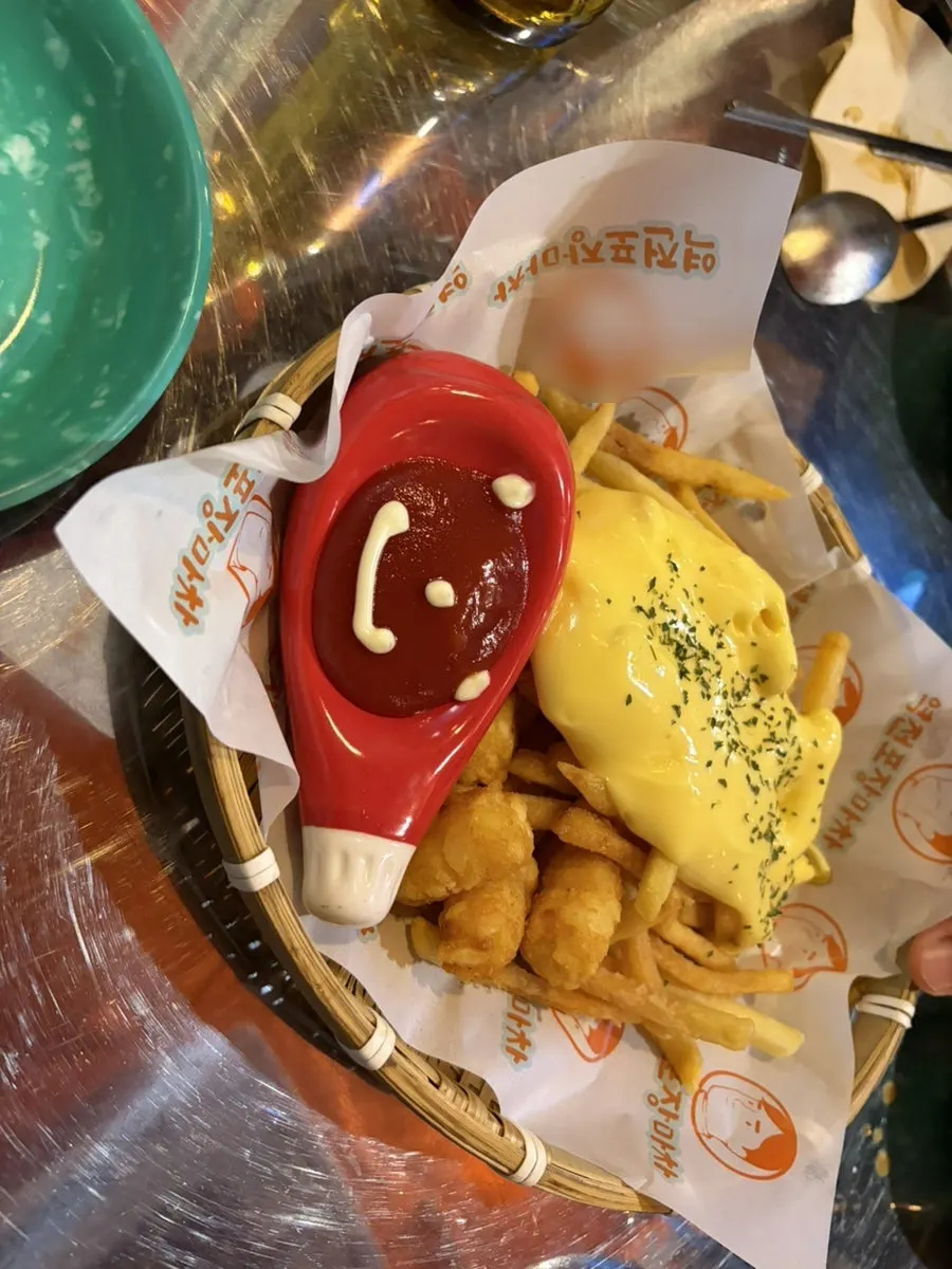 Close-up of gopchang and vegetables submerged in the broth