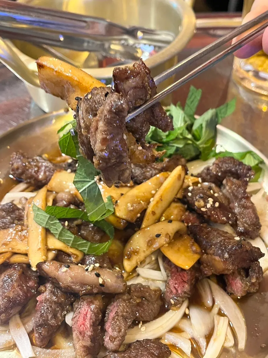 Close-up of the galbisal tadaki meat