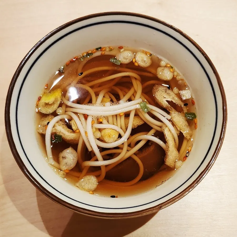 식사로 나온 고토우동