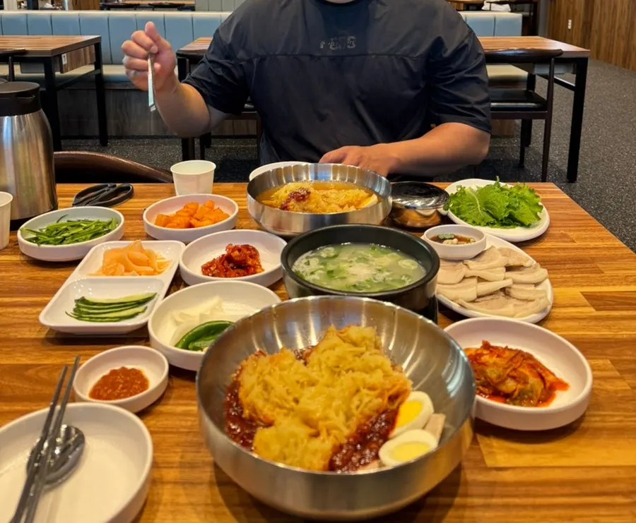 서울행 열차 전 마지막 식사 한 상