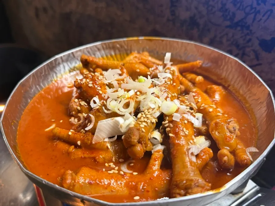 회식하기 좋은 영동포차 단체 테이블