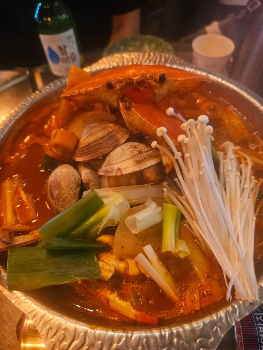논현동 먹자골목 2차로 찾은 영동포차 술자리