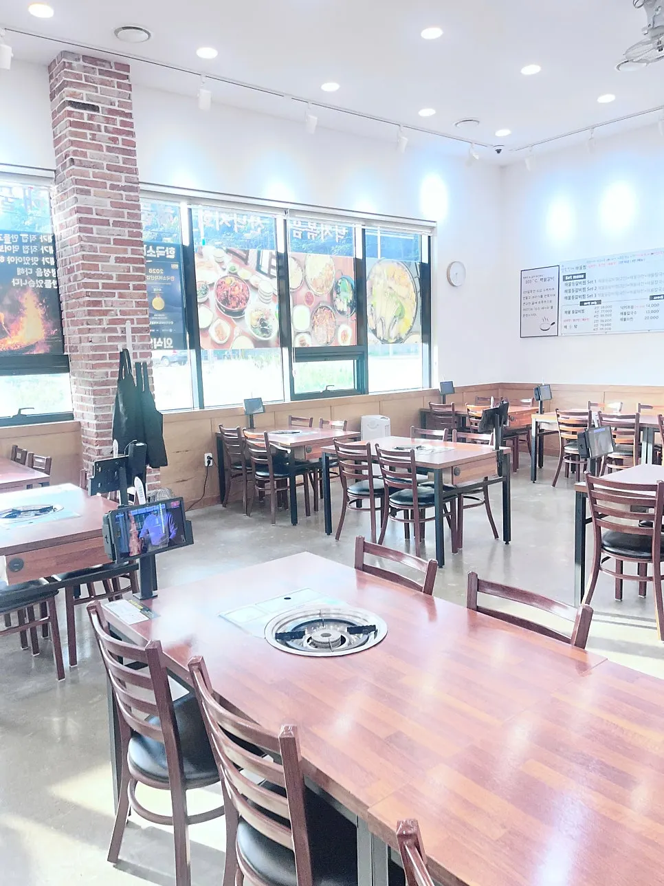 Spacious and comfortable restaurant interior