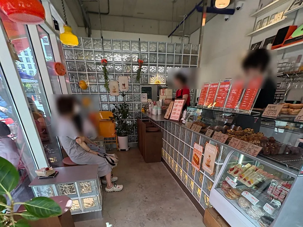 영종도 카페 내부 공간