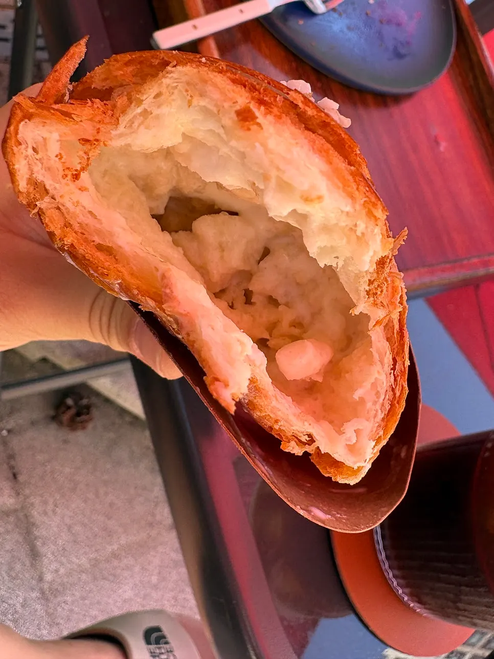 아이스크림 소금빵 디저트 사진