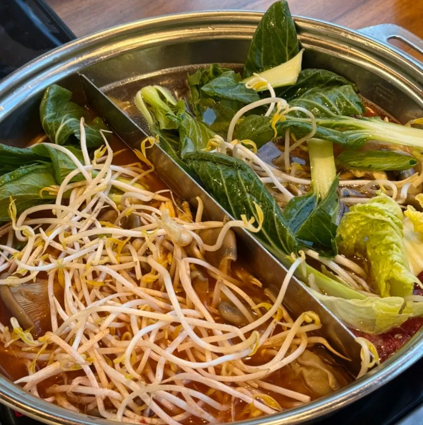 Shabu-shabu meal after cypress steaming