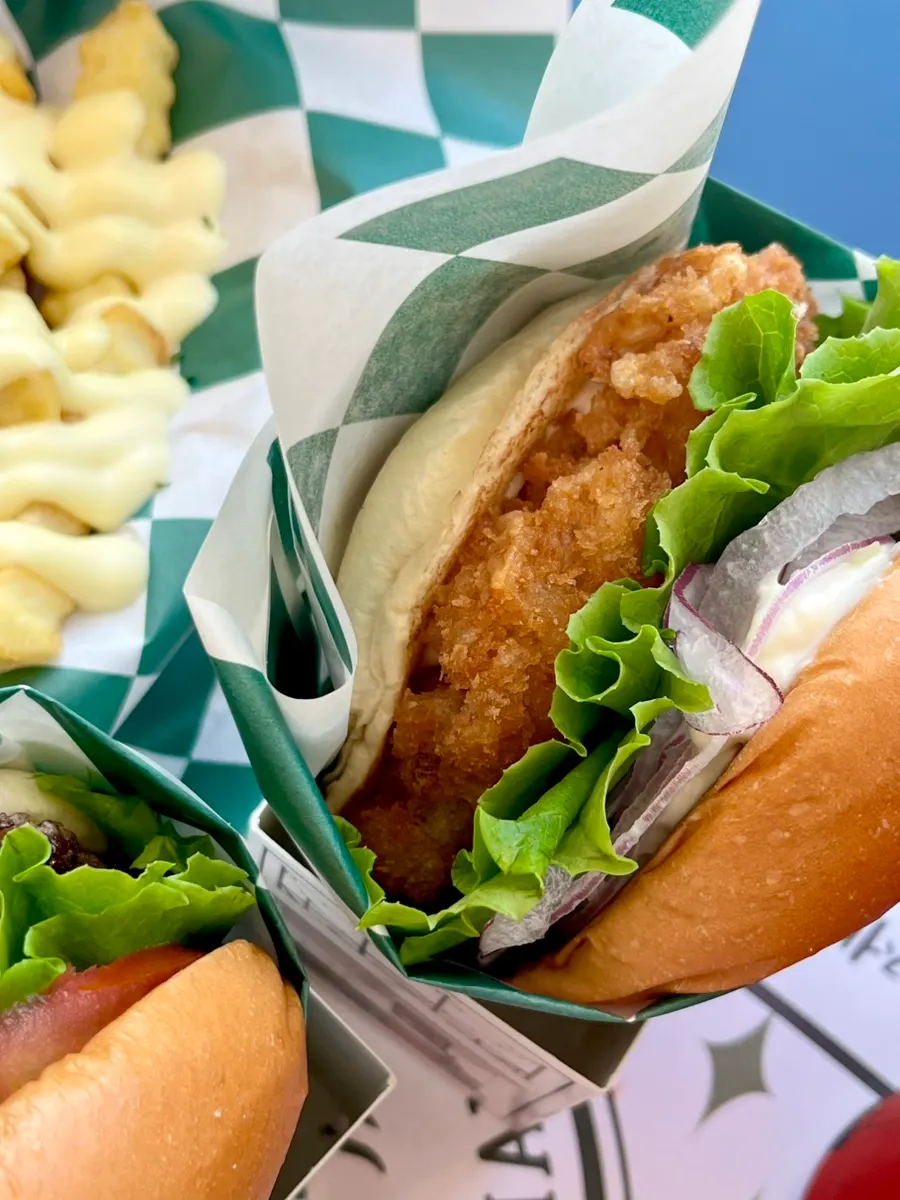 Masian Classic patty and sauce