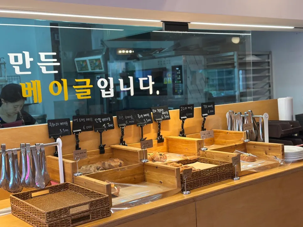 반려견과 이용하는 카페 야외 공간