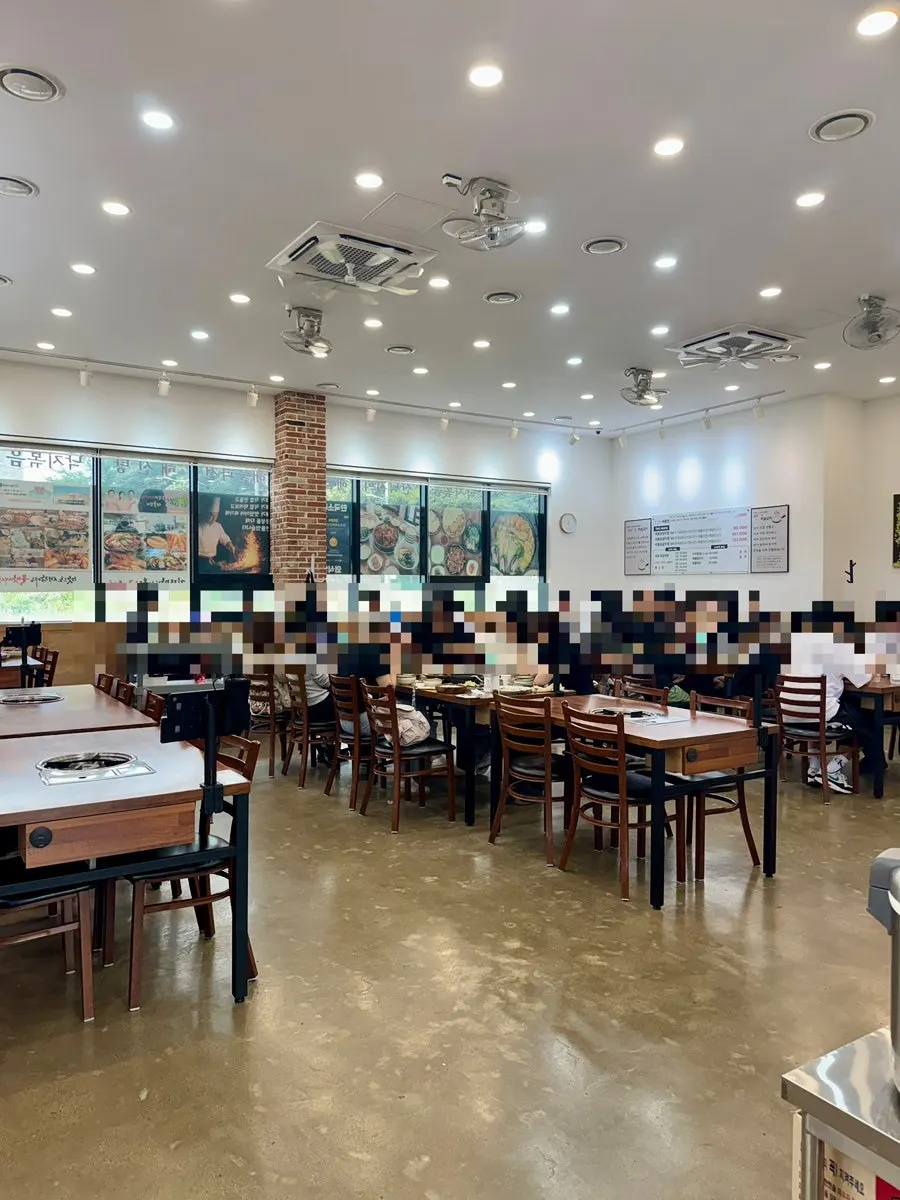 After the meal at 300°C Seafood Galbi Main Branch on Yeongjong Island