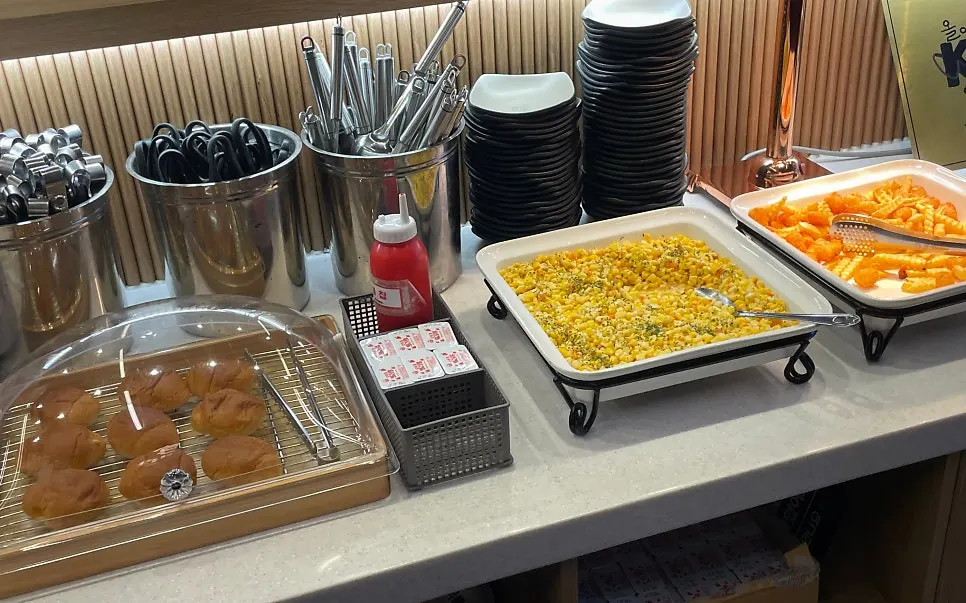 Salad bar with shabu-shabu vegetables and rice-paper-roll ingredients