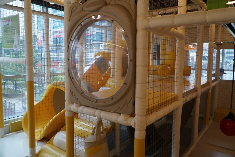 Kids' playroom inside the restaurant for families