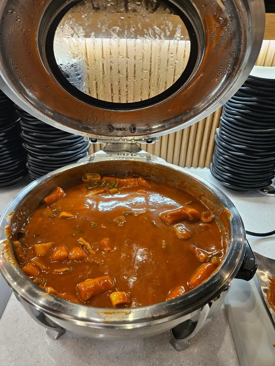 셀프바 죽 재료와 밥 코너