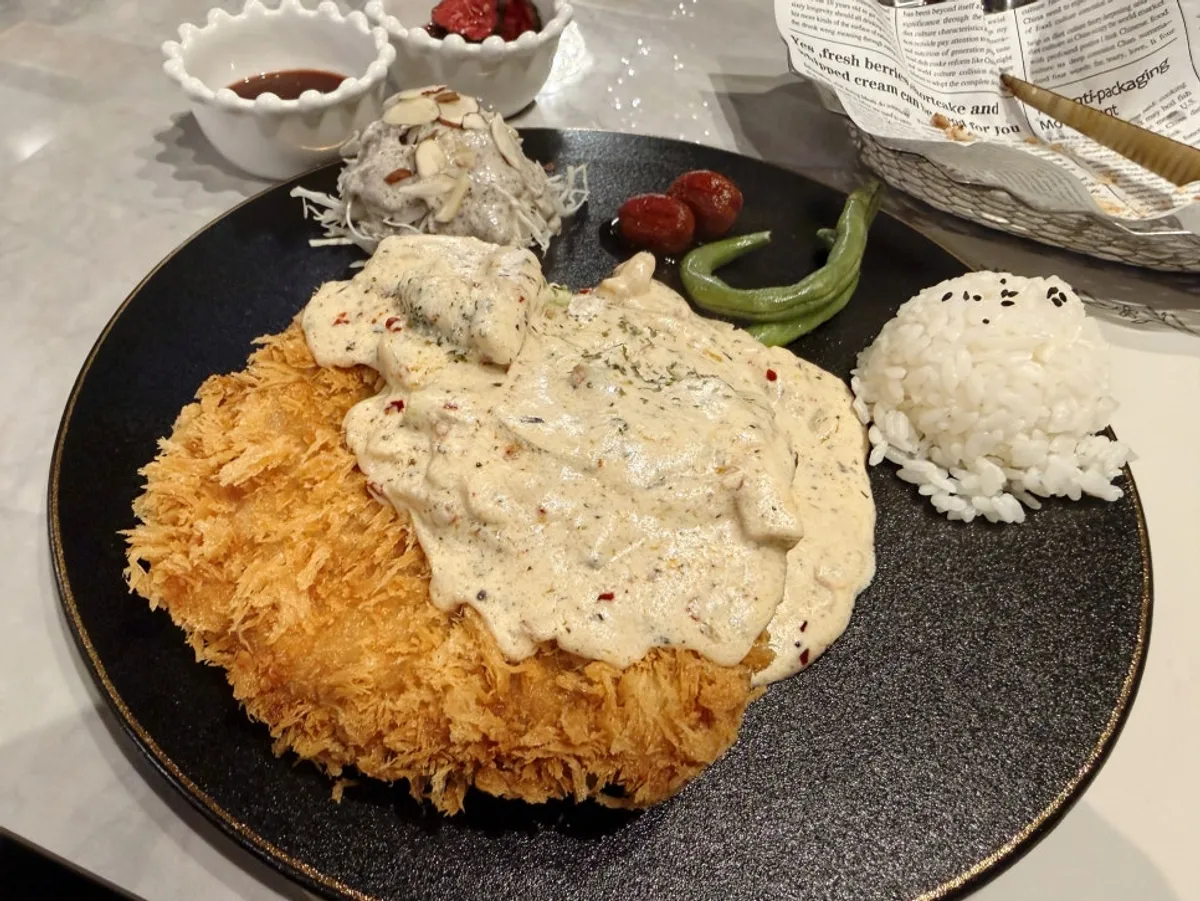영주 카페289 매콤새우크림돈까스 한 상