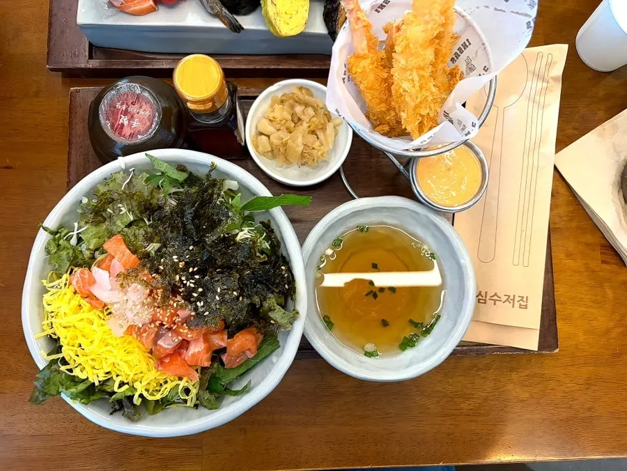 손시스시 가성비 2인 세트 상차림
