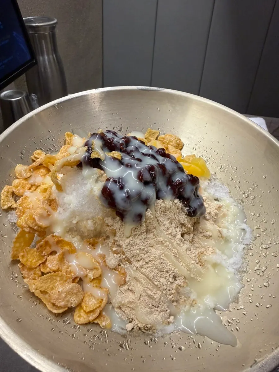 Complimentary patbingsu