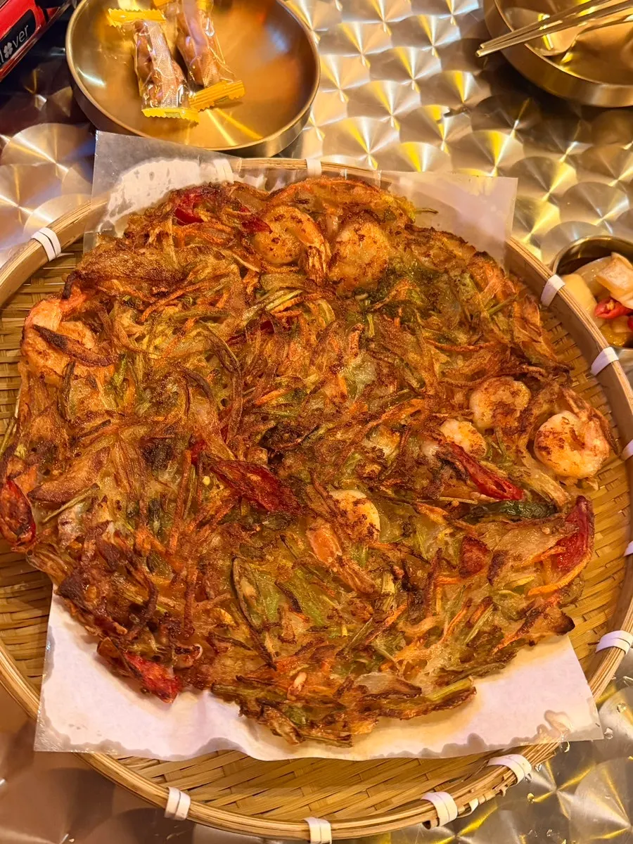Close-up of the squid-shrimp pancake
