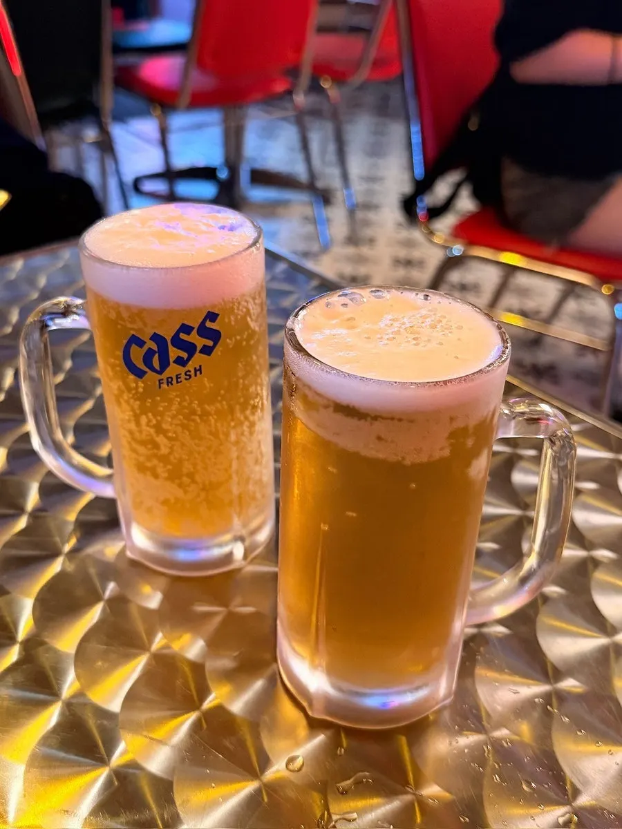 A 300cc glass of draft beer at Yeongpo