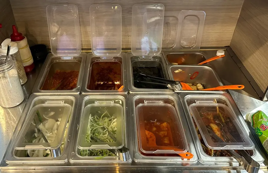 Extra side dishes prepared at the self-service bar