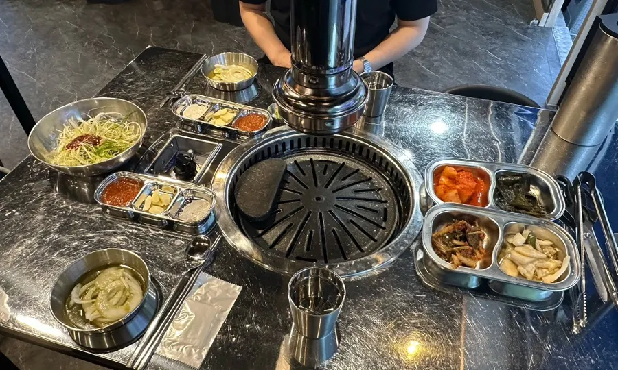 Basic side dishes set out first