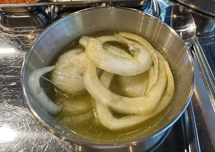 Pickled onions mixed with wasabi