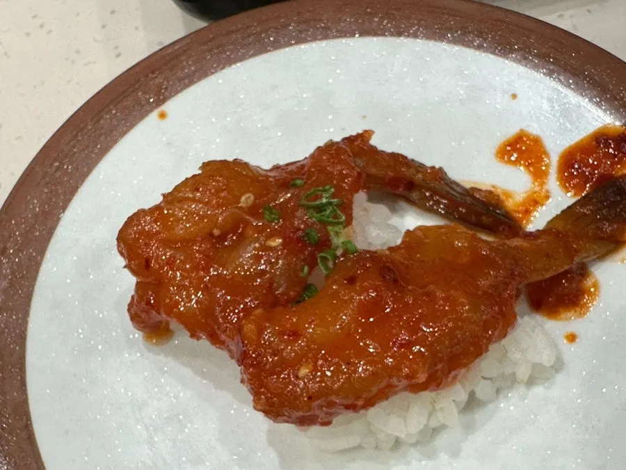 양념새우초밥 한 접시