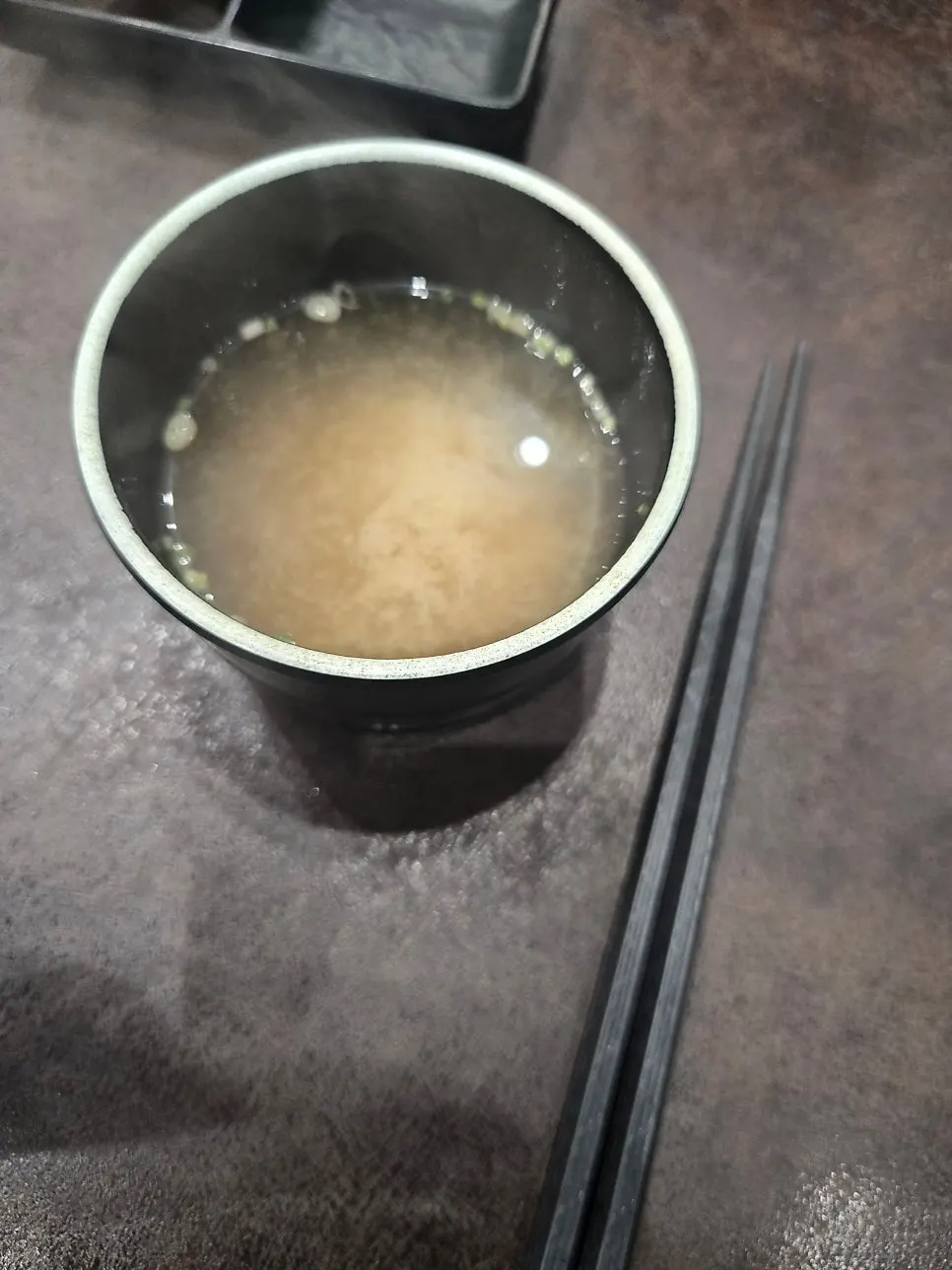 락교 그릇과 와사비, 간장 세팅