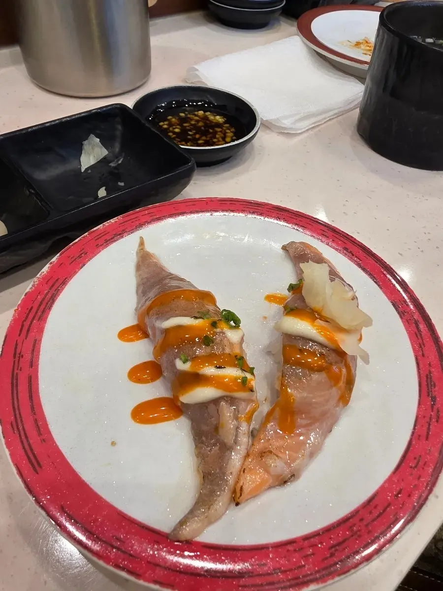 회를 좋아하지 않아도 먹기 좋은 초밥