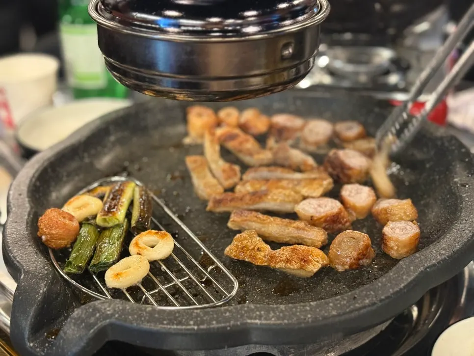 칼칼한 국물의 땡초백합술찜 한 냄비