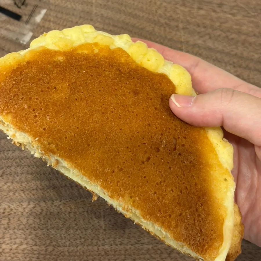 Maple syrup and cream cheese bread