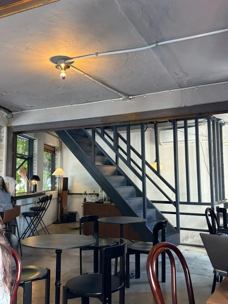 Coffee being brewed at the hand-drip bar