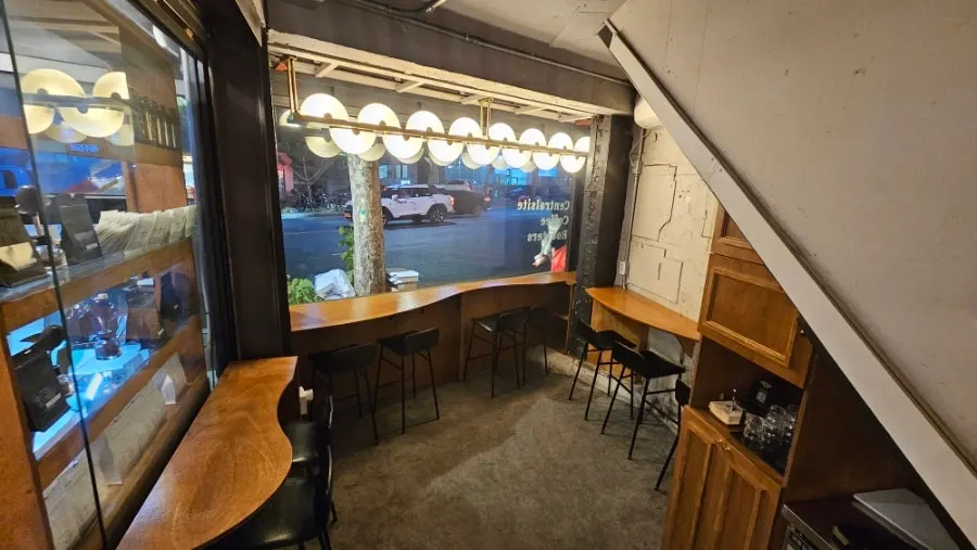 Interior of Central Site Yeonnam, focused on roasting and brewing