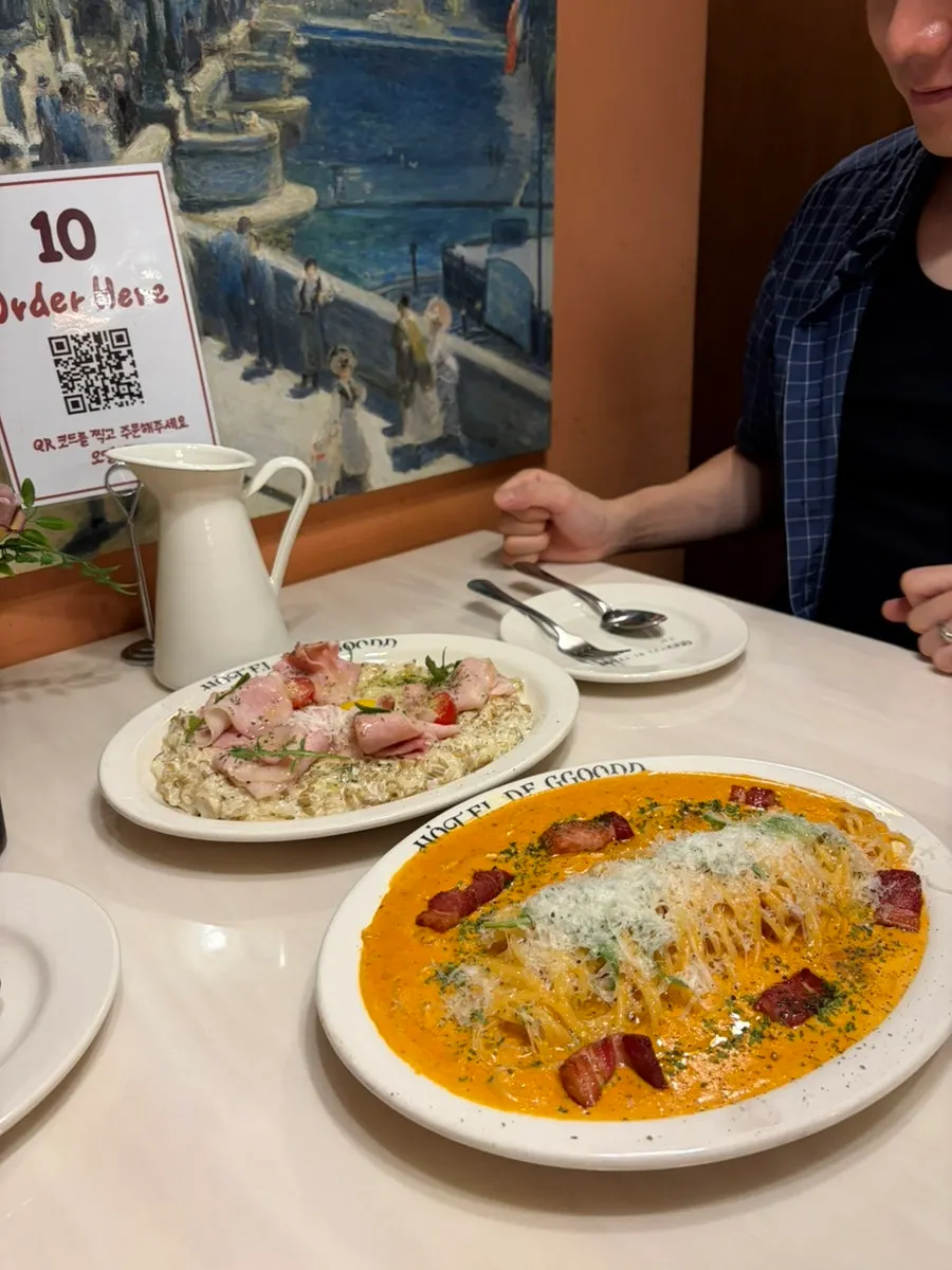QR code ordering sign on the table