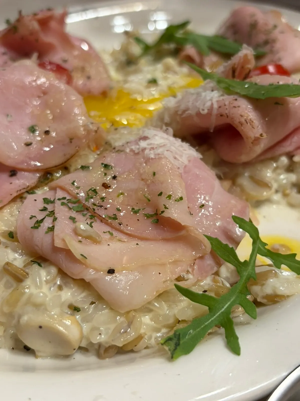 Jambon cream risotto full of truffle aroma